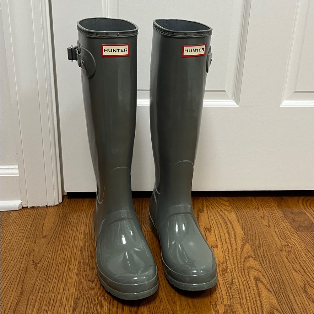 Hunter Tall Gray Gloss Rain Boots - Size 9 - Picture 2 of 6